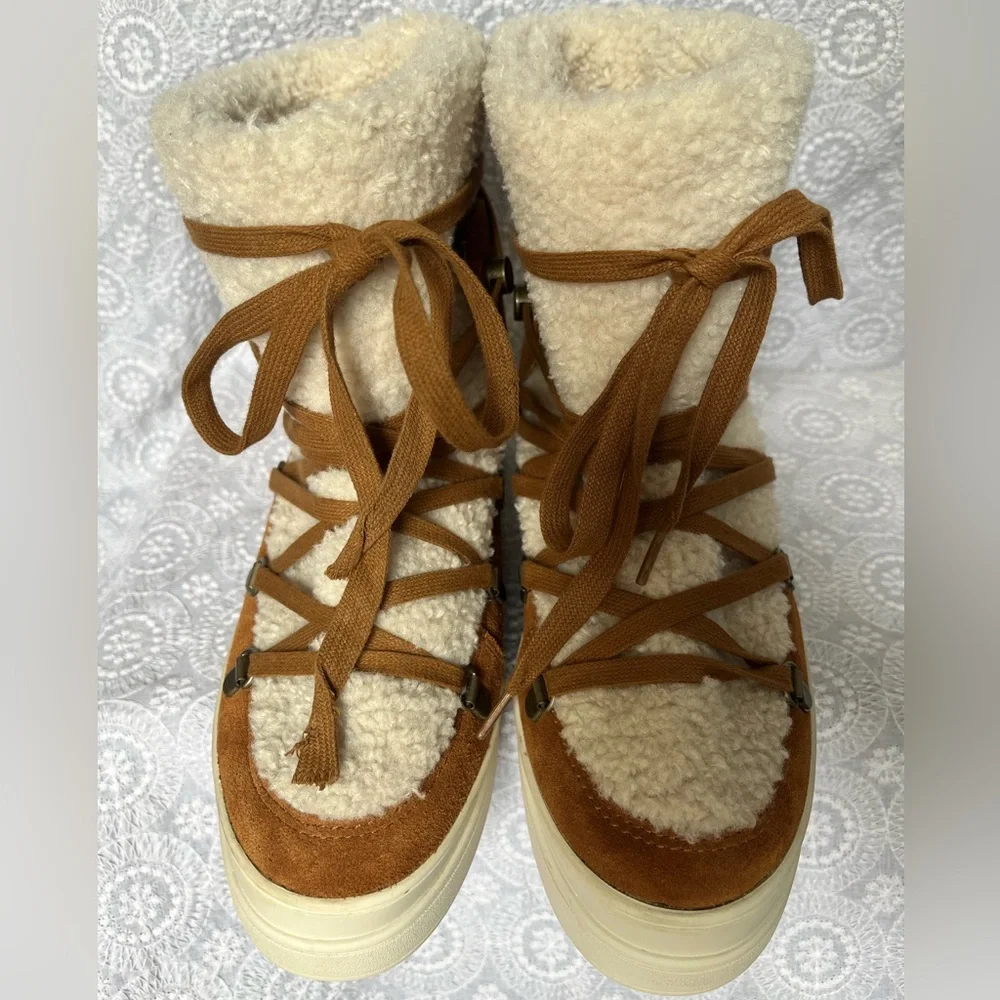 J/Slides Newbie Tan Suede Leather Faux Fur Platform Boot; Women’s 7.5; snowbunny